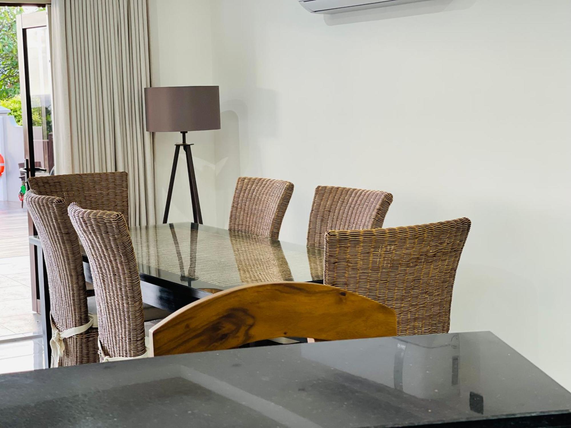 D'Offay Seaview Apartments 博瓦隆 外观 照片