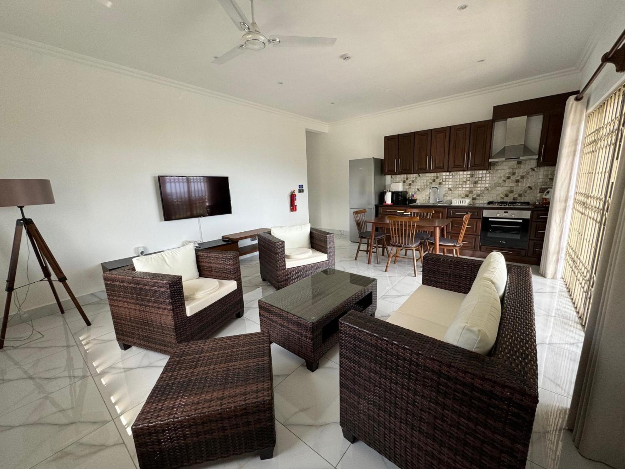 D'Offay Seaview Apartments 博瓦隆 外观 照片
