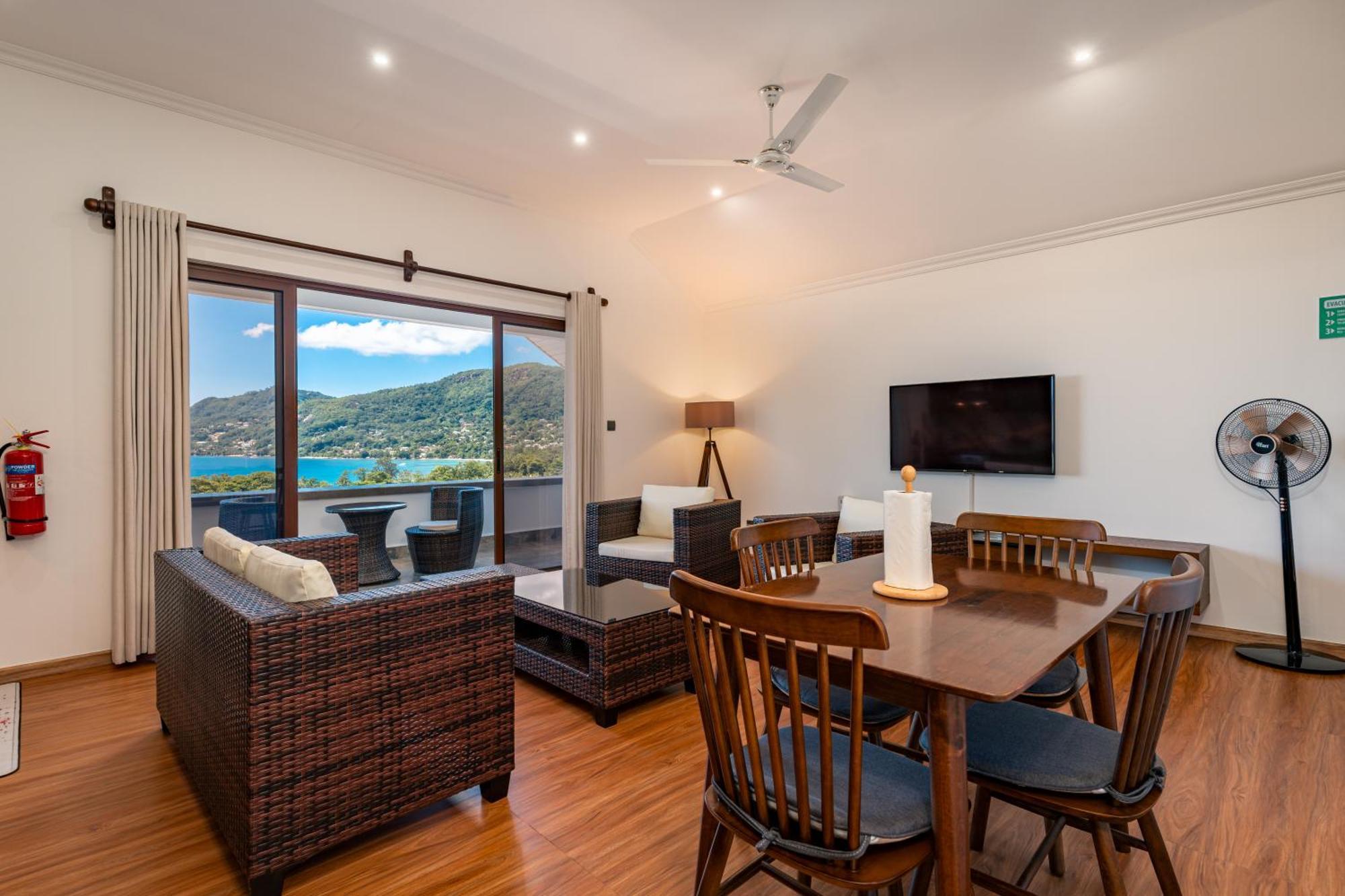 D'Offay Seaview Apartments 博瓦隆 外观 照片