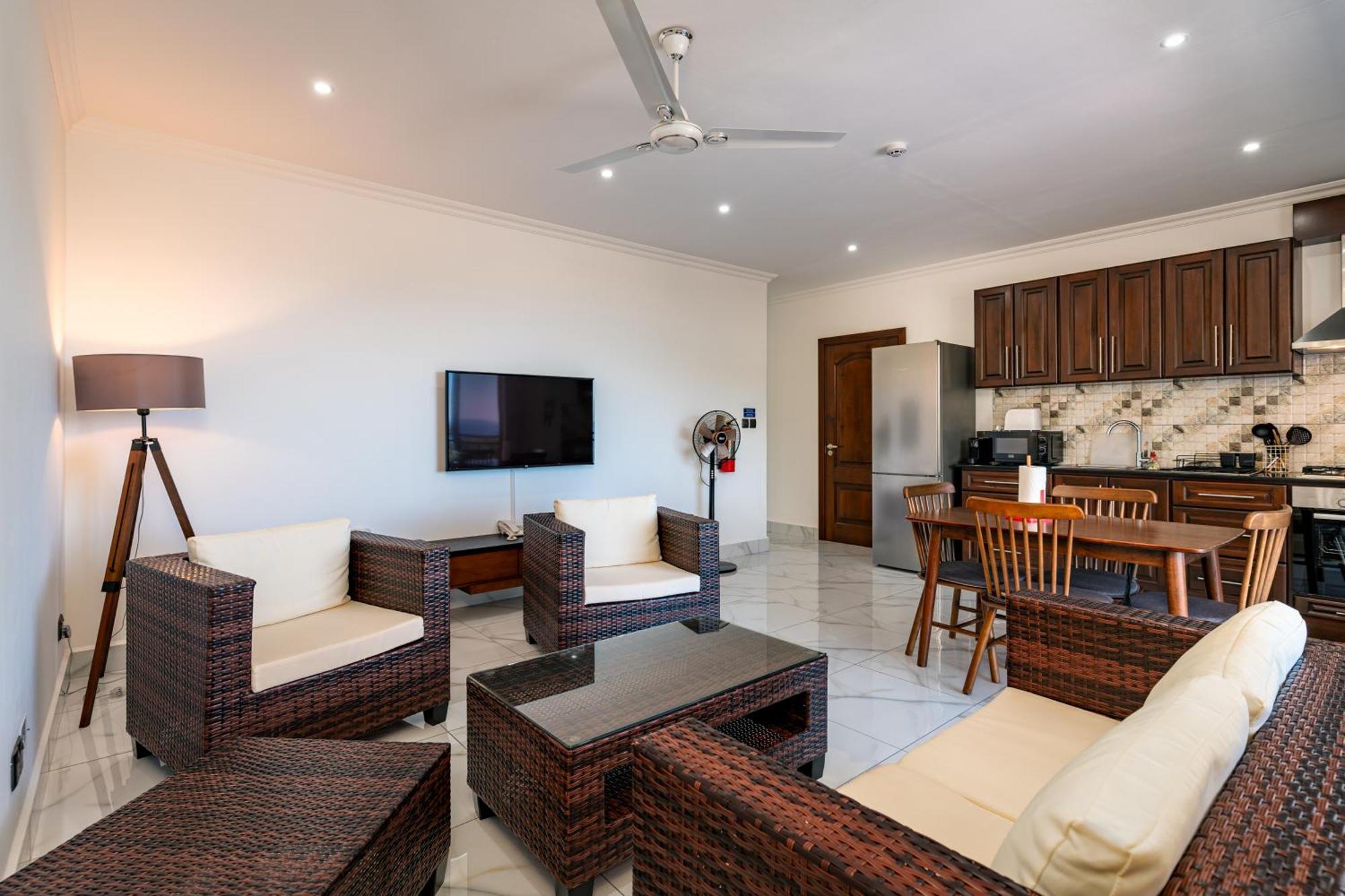 D'Offay Seaview Apartments 博瓦隆 外观 照片