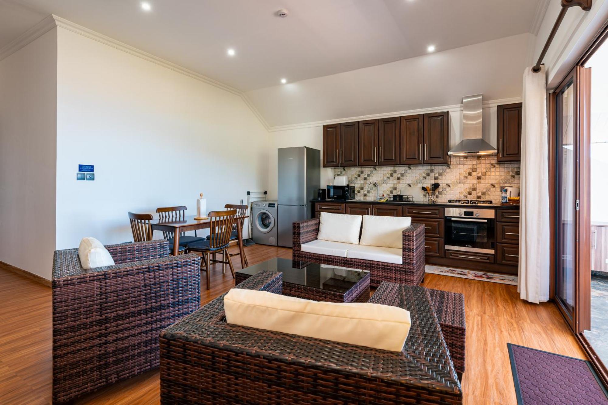 D'Offay Seaview Apartments 博瓦隆 外观 照片